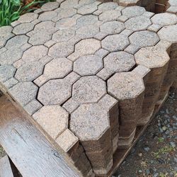 Get Your New Patio Today!  602 Fancy Pavers.