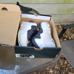 NIKE AIR JORDAN'S 10 RETRO SE SIZE 2Y