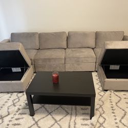Living room Sectional/Carpet/Coffee Table 