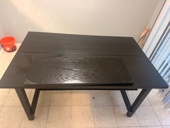 IKEA table