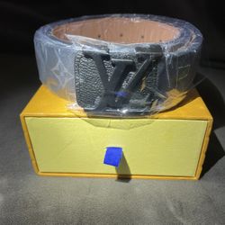 LV Black Out Belt