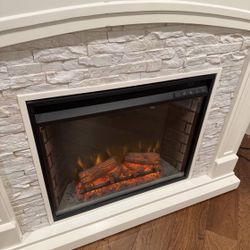 White  Store Electric Fireplace With Hidden Media Cabinet 