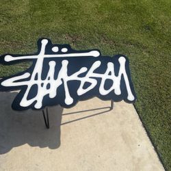 Stussy Coffee/end Table