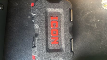 Icon ring pliers