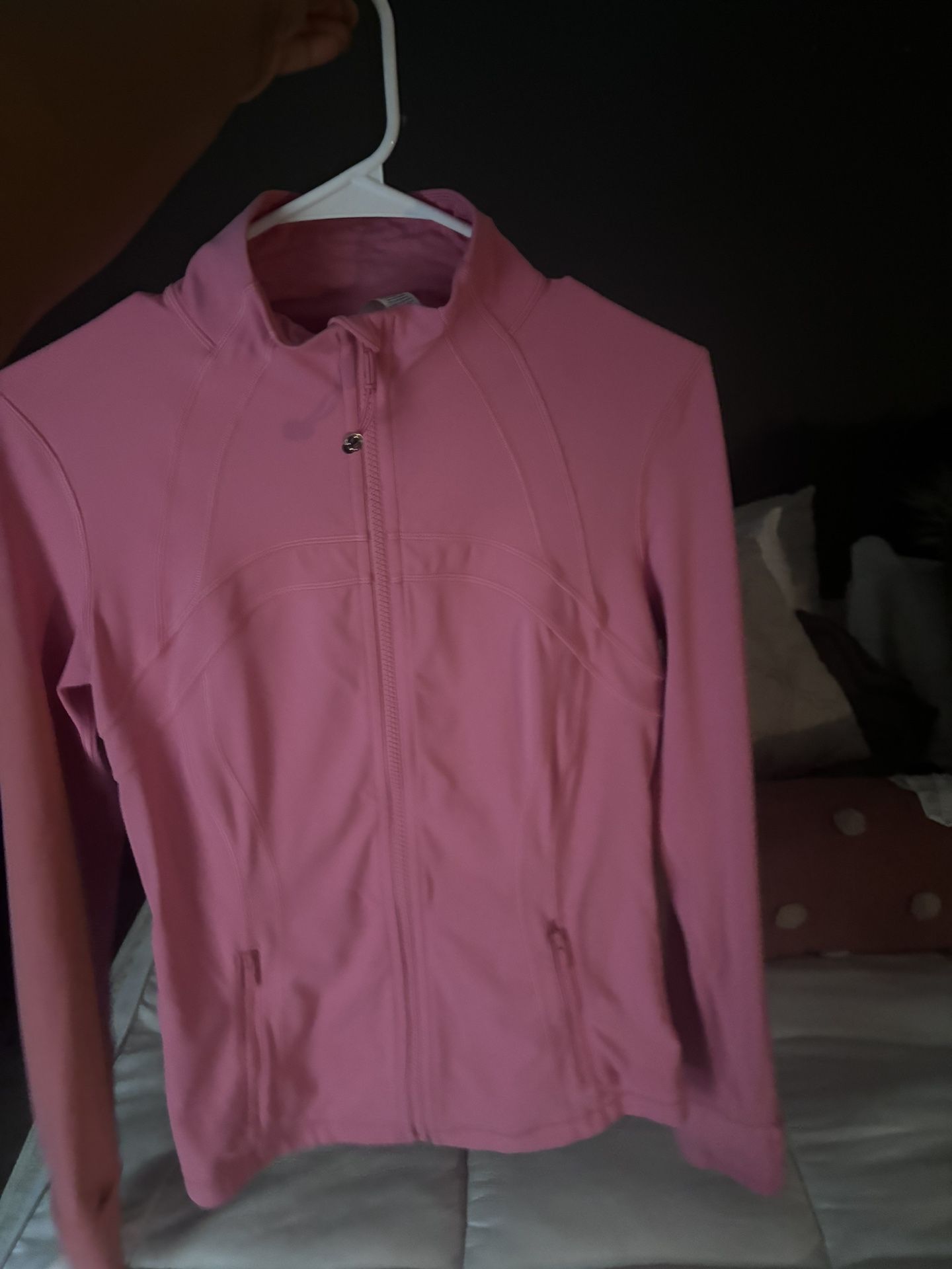 LuluLemon Body Con Jacket Size 8