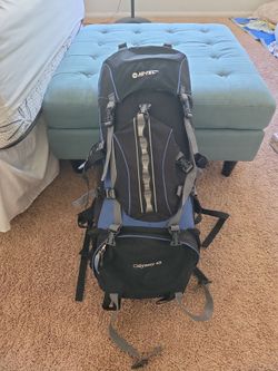 65L backpacking backpack