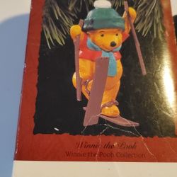 Hallmark Keepsake Ornament Winnie The Pooh From Disney’s Winnie The Pooh Skiing Figurine 