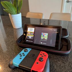Nintendo Switch 