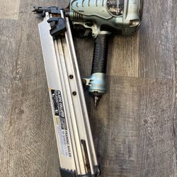 Metabo HPT NR90AES1 2" - 3-1/2" 21 Degree Framing Nailer