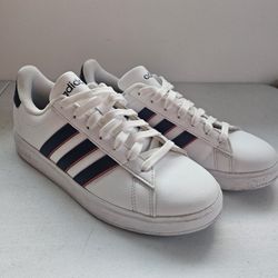Adidas Grand Court 2.0 – Size US M 8.5 – Good Condition