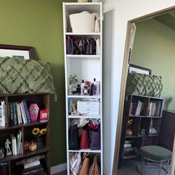 Storage Cabinet / White Bookshelf