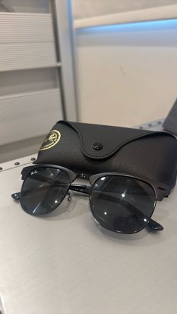 RayBan black Clubmaster $100