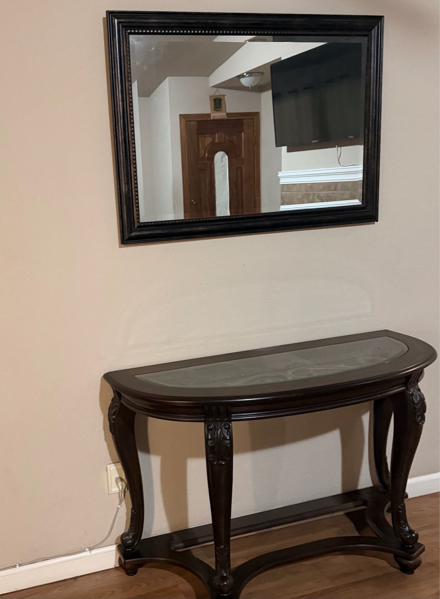 Table &mirror