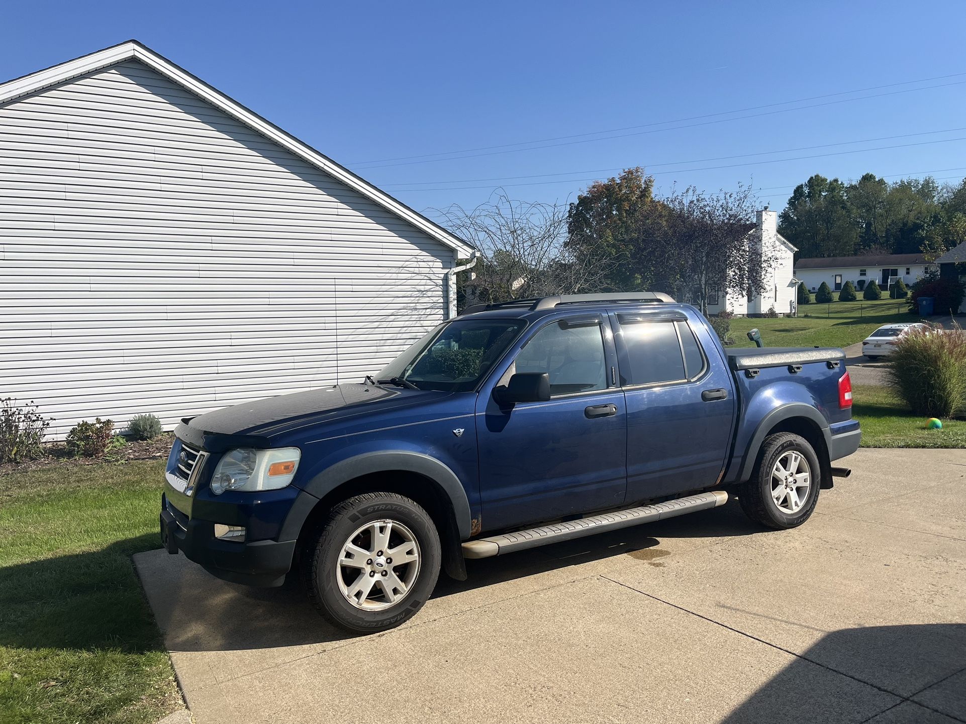 2007 Ford Explorer Sport Trac for Sale in Canton, OH OfferUp