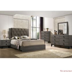 Beautiful Modern King size Complete Bedroom Set. Mattress Sold Separately 