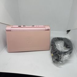 Nintendo DS Lite pink w/charger