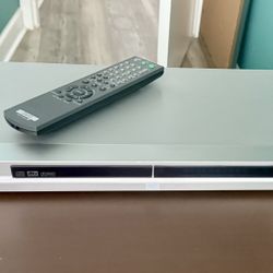 📀 Sony DVP-NS575P Progressive Scan DVD/CD Player
