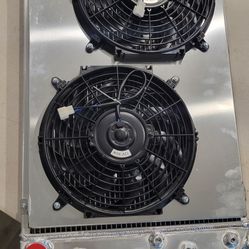 70-87 Chevy C10/ Buick Skylark/Caprice/Monte Carlo / Camaro Aluminum Radiator With Fans