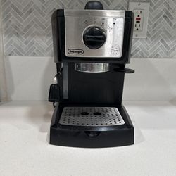 DeLonghi coffee Maker EC155