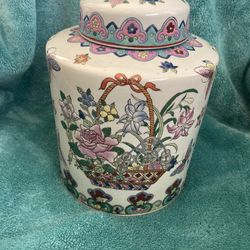 Vintage Chinese Porcelain Ginger Jar