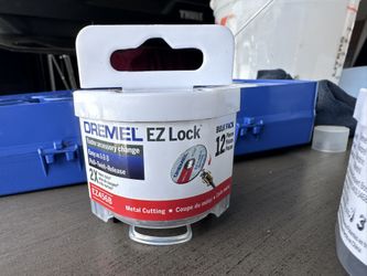 Dremel 456B EZ SpeedClic Cutting Wheels Accessory Set with 12 Metal Saw Cutting Discs for Rotary Multi Tool