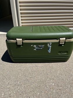 Igloo cooler 100qt