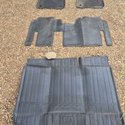 FLOOR MATS 