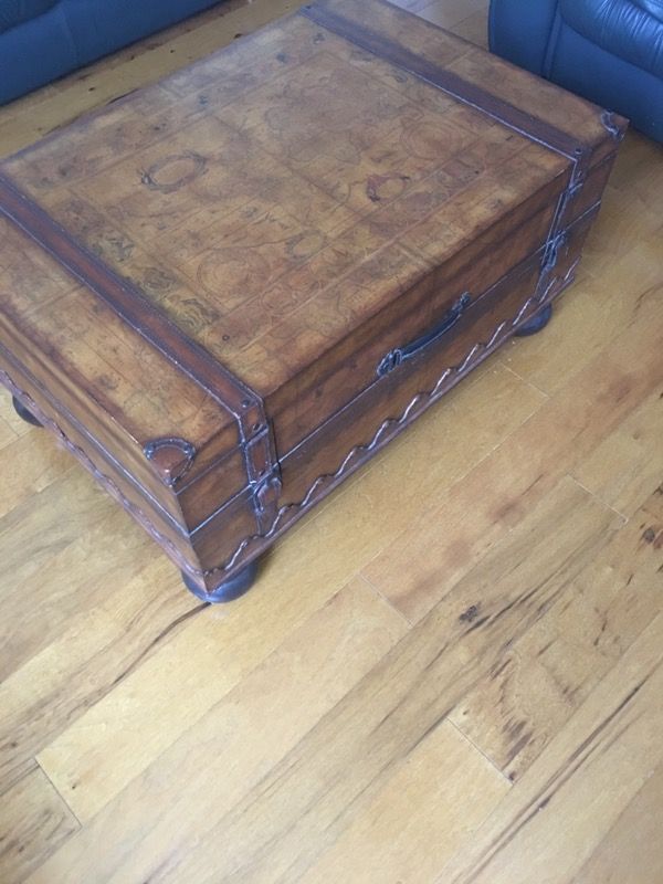 Collezione Europa Decoupage Trunk Coffee Table Marked Rare One Of A Collezione Europa Decoupage Trunk Coffee Table Marked Rare One Of A Kind Piece For In Hobe Sound Fl Offerup