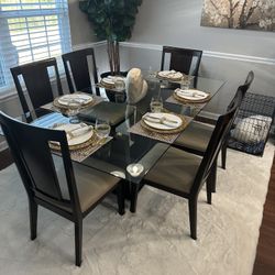 Dining Room Set 