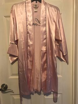 In bloom robe size XS 100% polyester