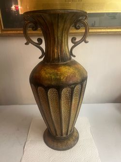 Metal vase