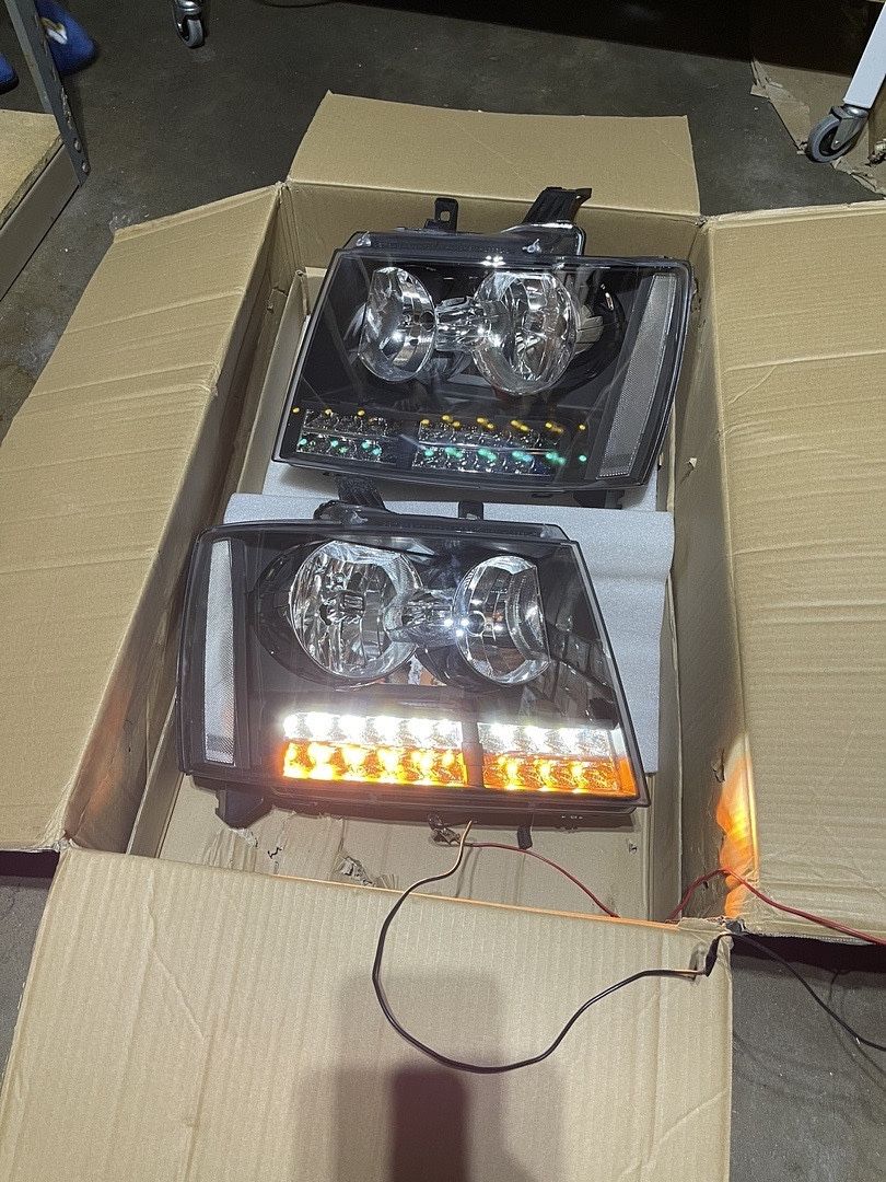2007 To 2014 Chevrolet Tahoe Suburban Avalanche Black LED Headlights Luces Negras Focos Faros Micas Calavares