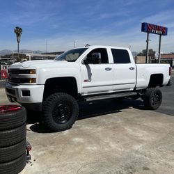 Leveling Kits And Up To 12β Lifts Available! Finance Options With 100 Days Up To 12 Months No Interest!