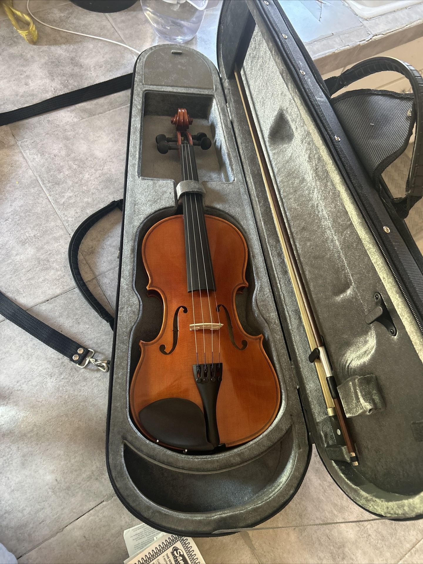 Yamaha Violin 4/4 4 Strings AV5