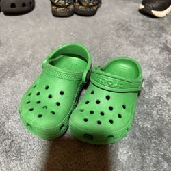 Crocs Size 7 And 8