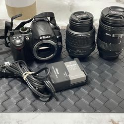 Nikon D3000 DSLR Camera W/ Lens & Accessories 