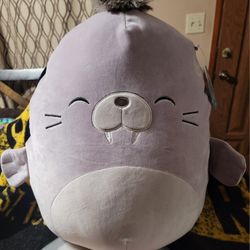 SQUISHMALLOW GRAY WALRUS