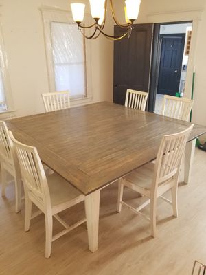 Photo 71.5 x 70.5 Dining Table with 6 chairs