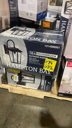 SaleSumo Hampton Bay outdoor sconce
