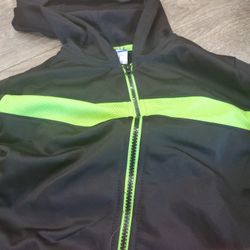 Boys Black And Green Hoodie Size 6-7