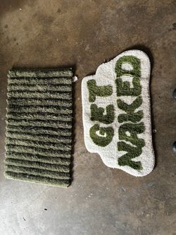 Bathroom rug set