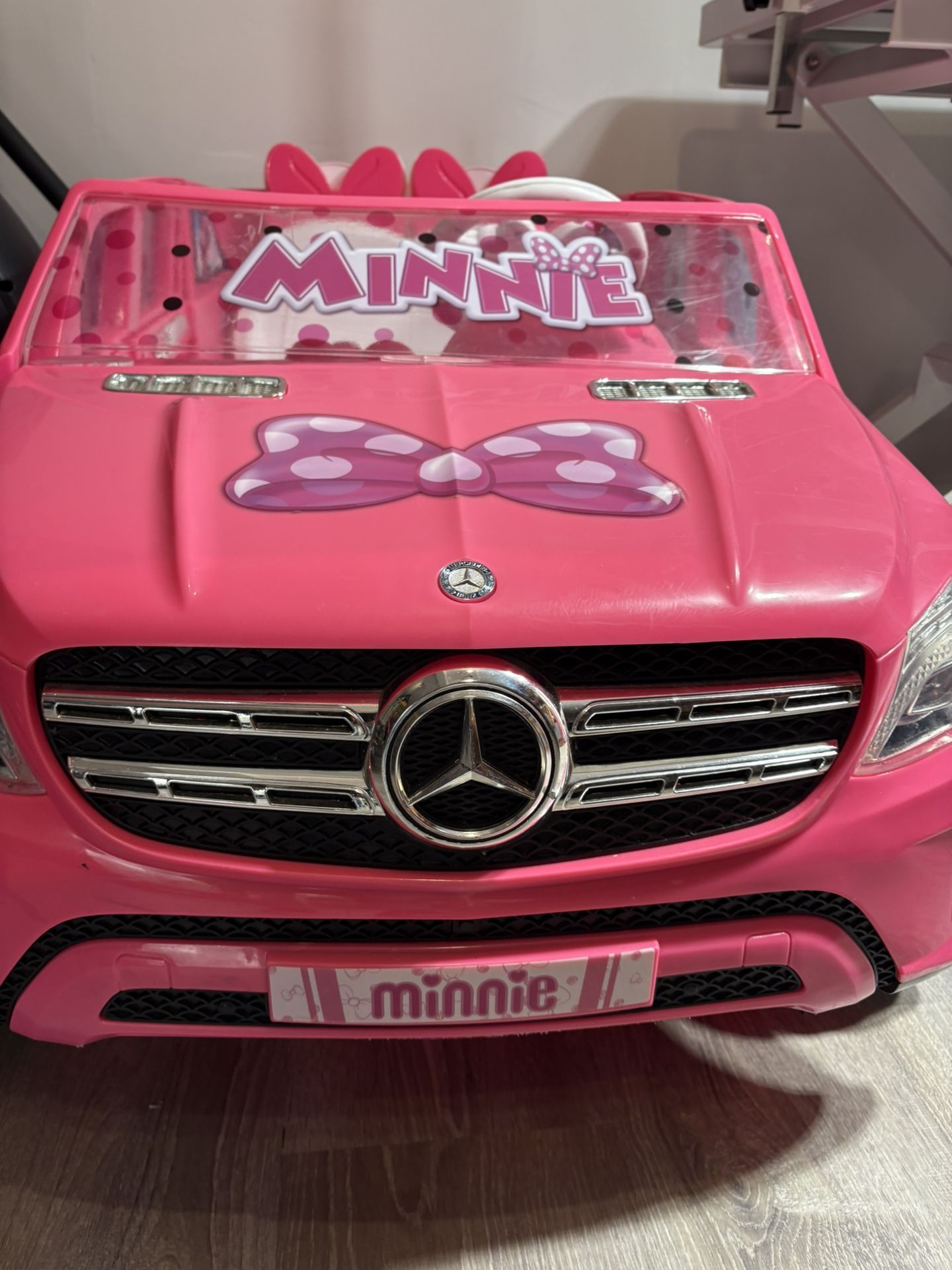 Mercedes Pink Mini Mouse Convertible Girls SUV 