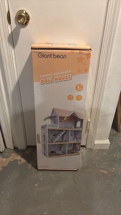 Giant Bean Wooden Minidream Doll House