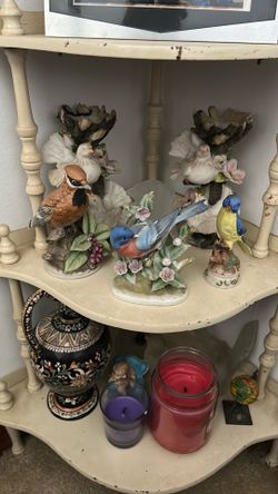 Decorative birds