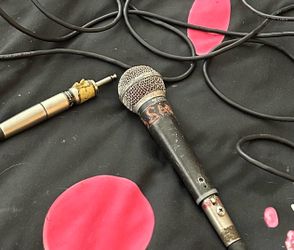microphone with cord and adapter Vintage Shure microphone with cord and adapter