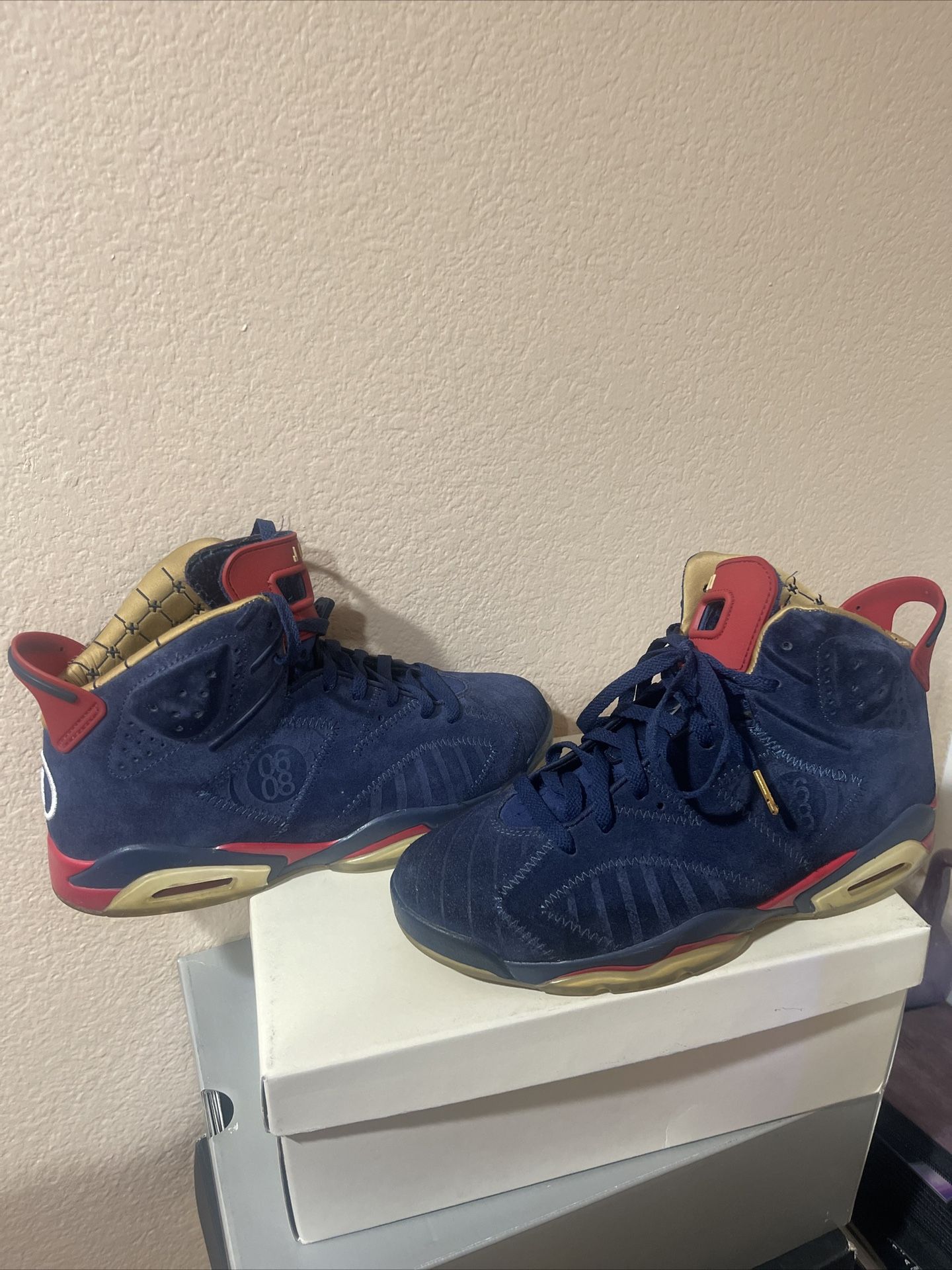 Nike Air Jordan Retro DB Doernbecher !!