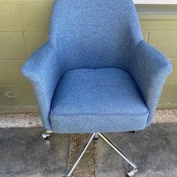 Home Goods Padded Rolling Office Chair