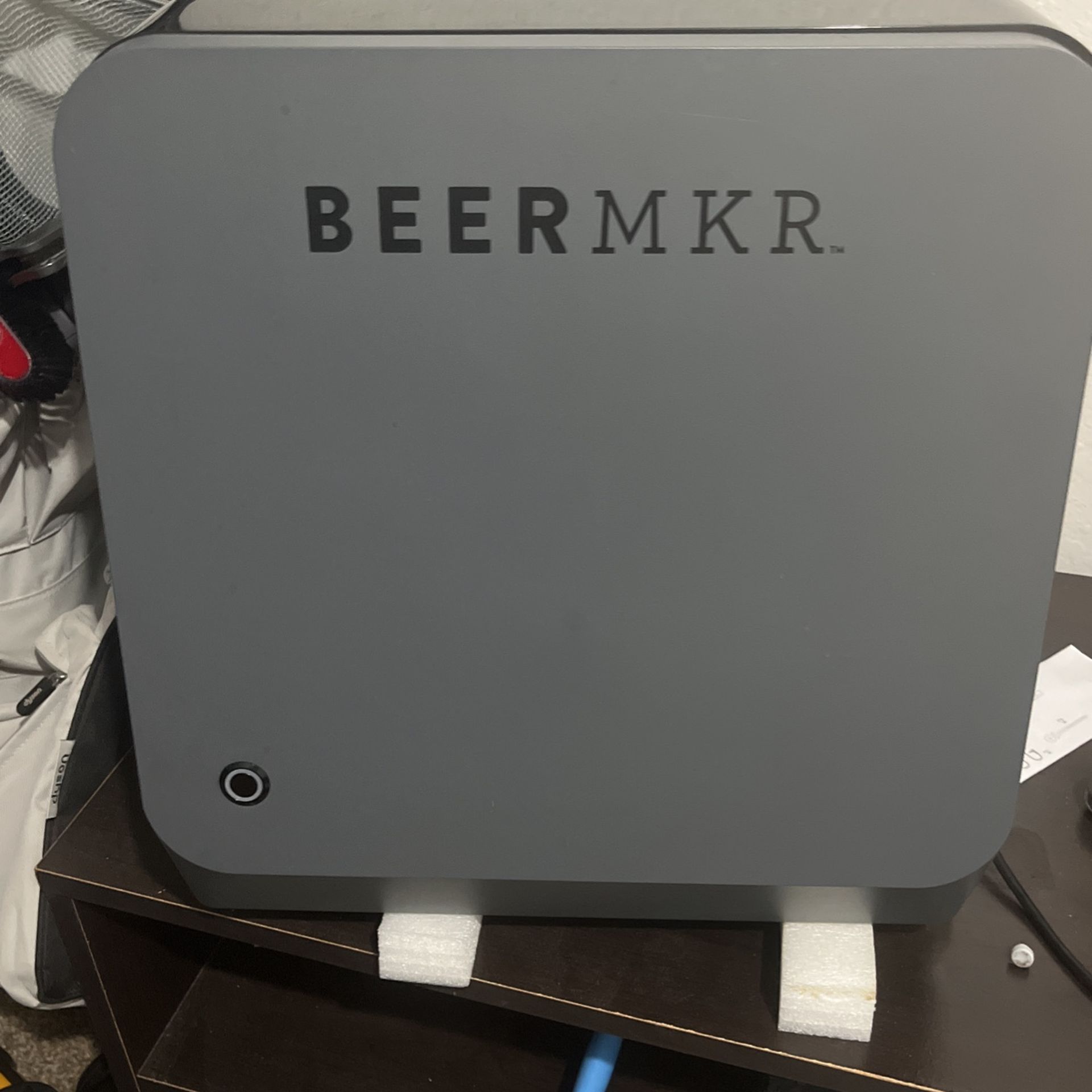 BEERMKR Home Brewing Machine