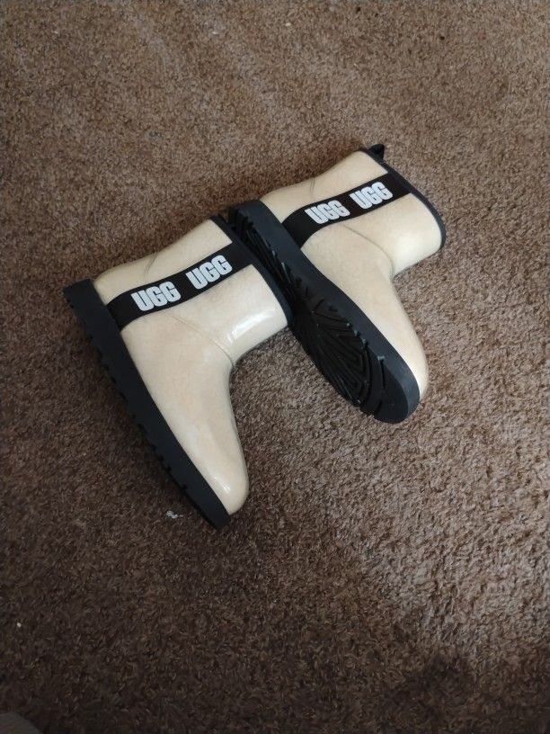 Ugg Rain Boots
