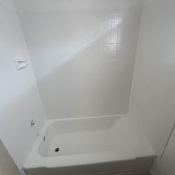 Refinish Tub/Tile